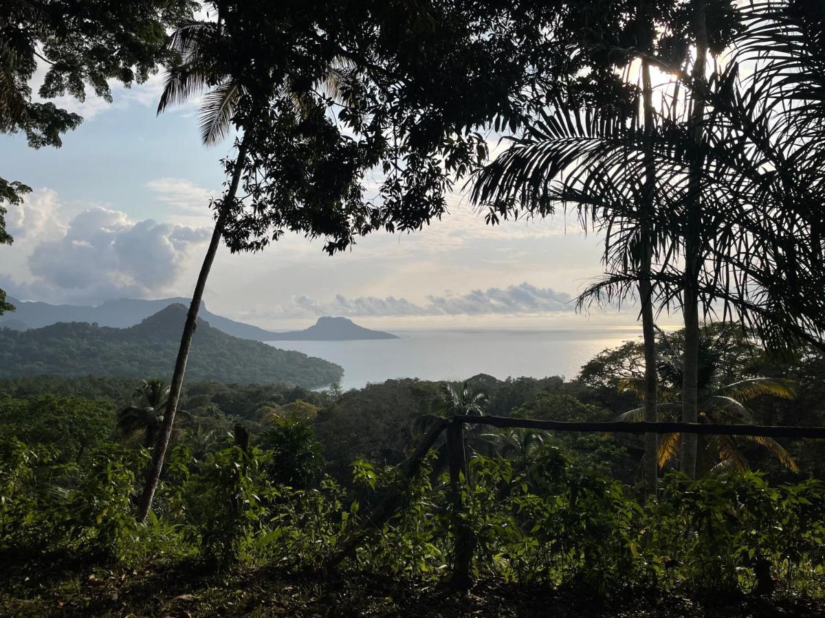 World'S View Wild Camping Salaszoi, Principe Island Santo Antonio Экстерьер фото